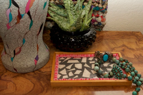 Learn how to make your own terrazzo trays with this easy project tutorial!  Use air dry clay to create this trendy look.  #terrazzo #airdryclay